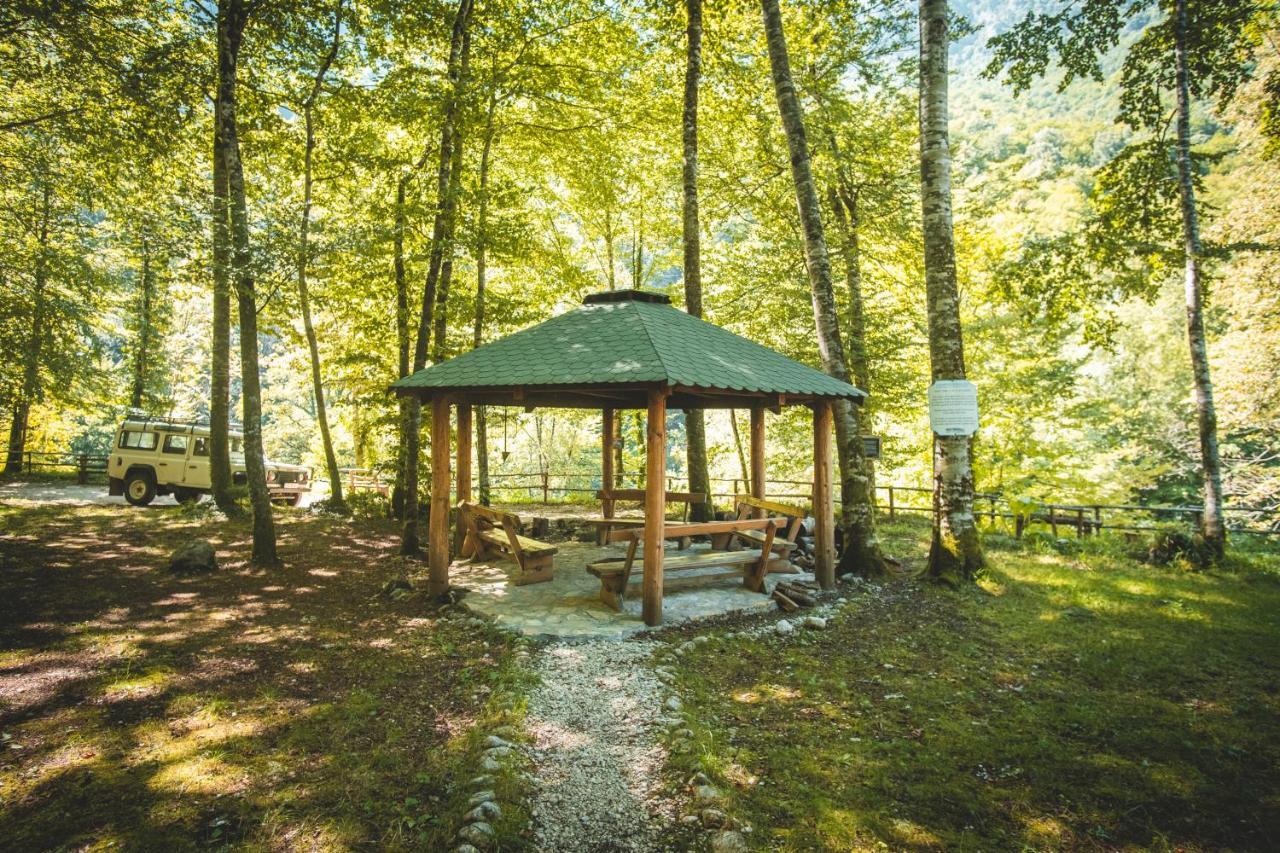 Waterfall Rafting Center Scepan-Polje Buitenkant foto